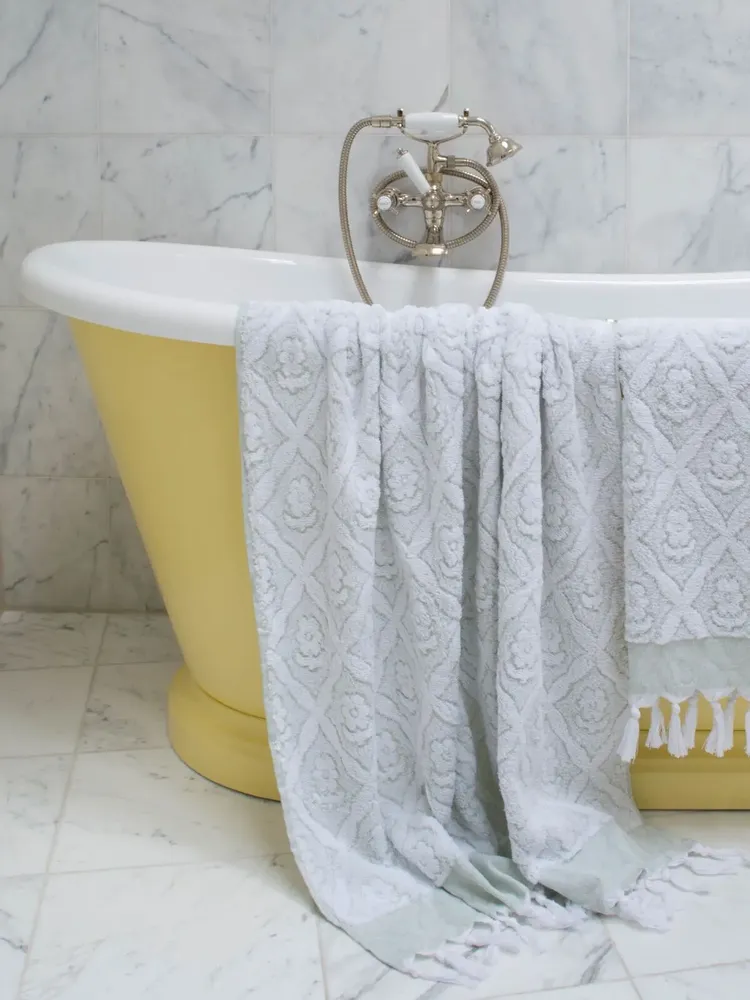 Hotel bedrooms - towel sage green - OTTOMANIA