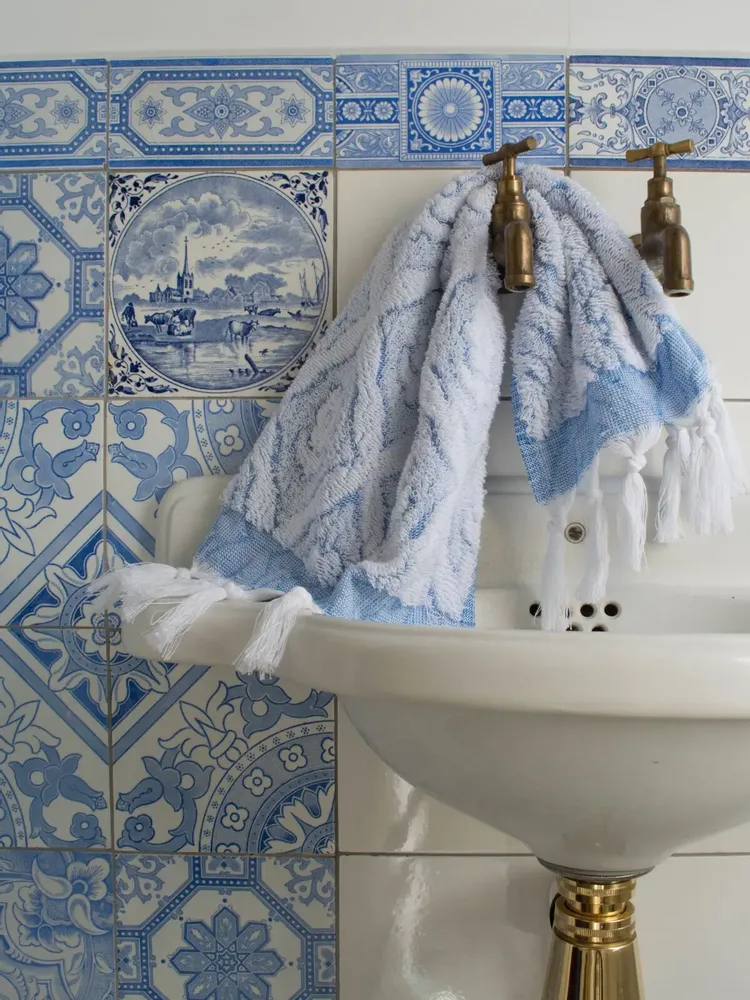 Hotel bedrooms - towel mediterranean blue - OTTOMANIA