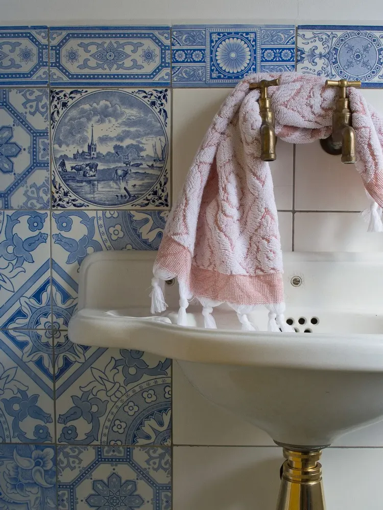 Chambres d'hôtels - serviette cuivre - OTTOMANIA