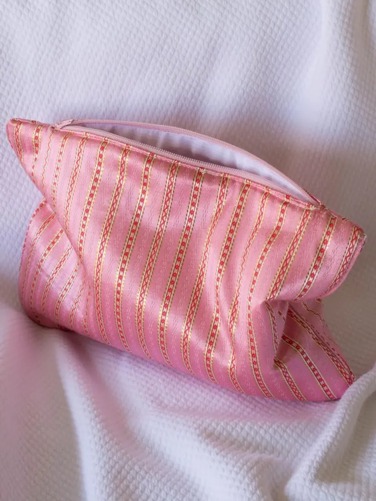 Bath towels - toiletry bag, pink with red and gold stripes - OTTOMANIA