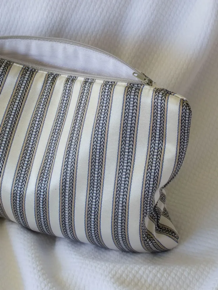 Bath towels - toiletry bag, blue-gray and beige striped - OTTOMANIA