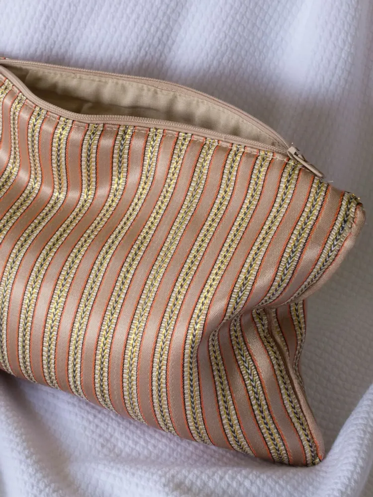 Bath towels - toiletry bag, pink beige with gold stripes - OTTOMANIA