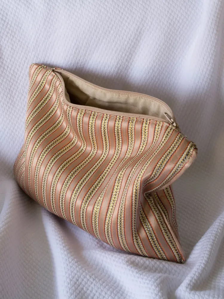 Bath towels - toiletry bag, pink beige with gold stripes - OTTOMANIA