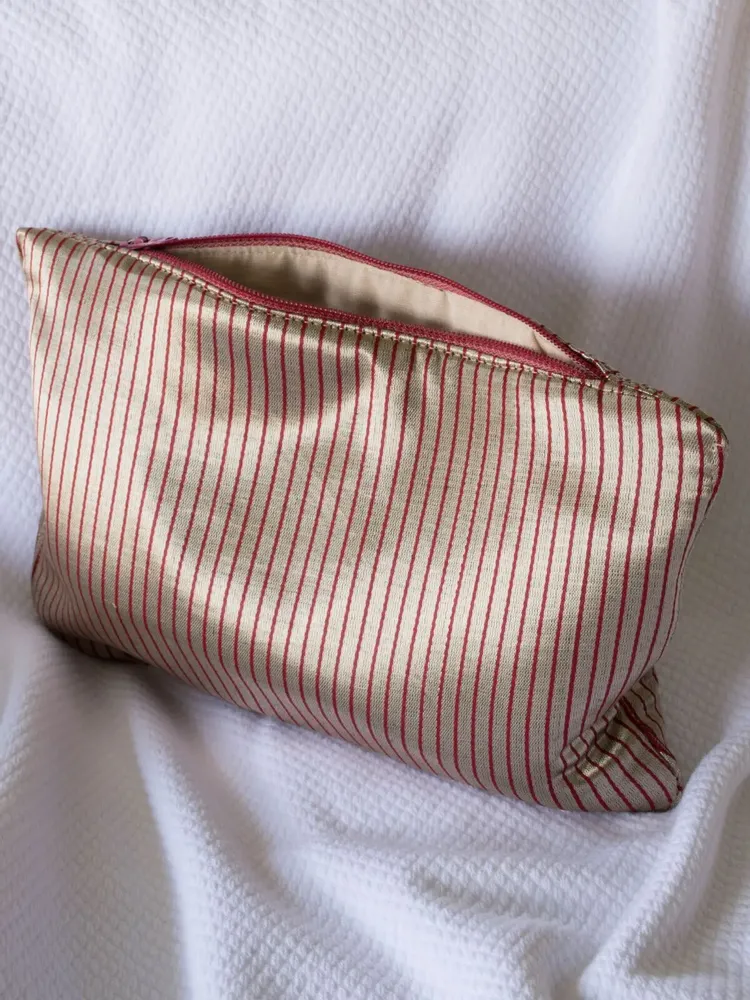 Bath towels - toiletry bag, gold red striped - OTTOMANIA