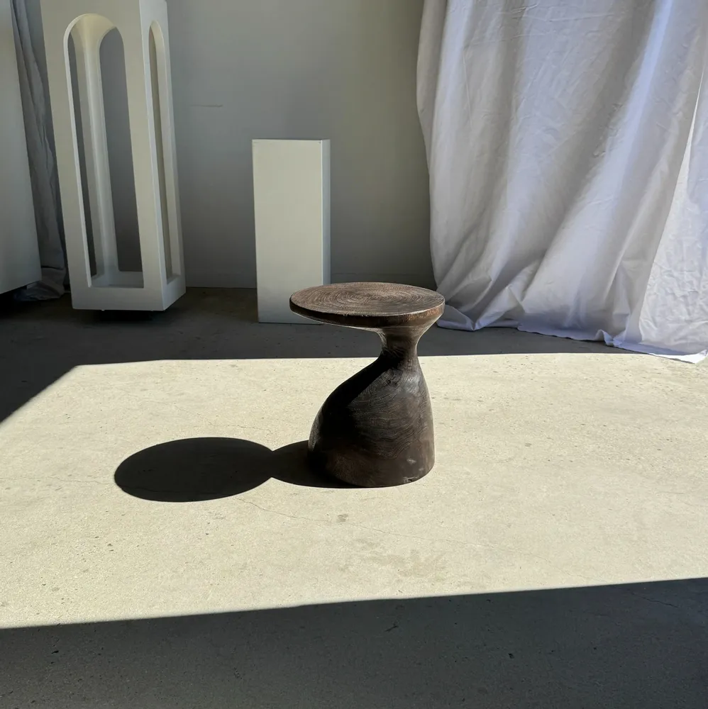 Coffee tables - Sexy Neck - Brown Solid Wood End Table (Monoxyl) - OFFICE OBJETS