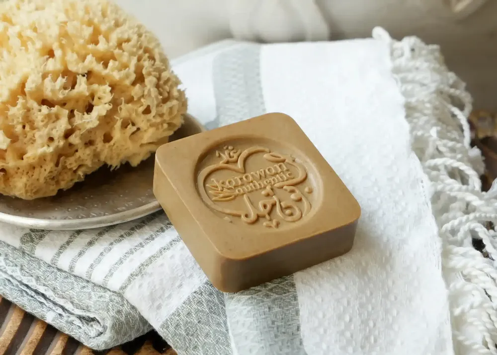 Soaps - ALEPPO QUALITY SOAP - 80% OLIVE OIL AND 20% BAY OIL - KARAWAN AUTHENTIC