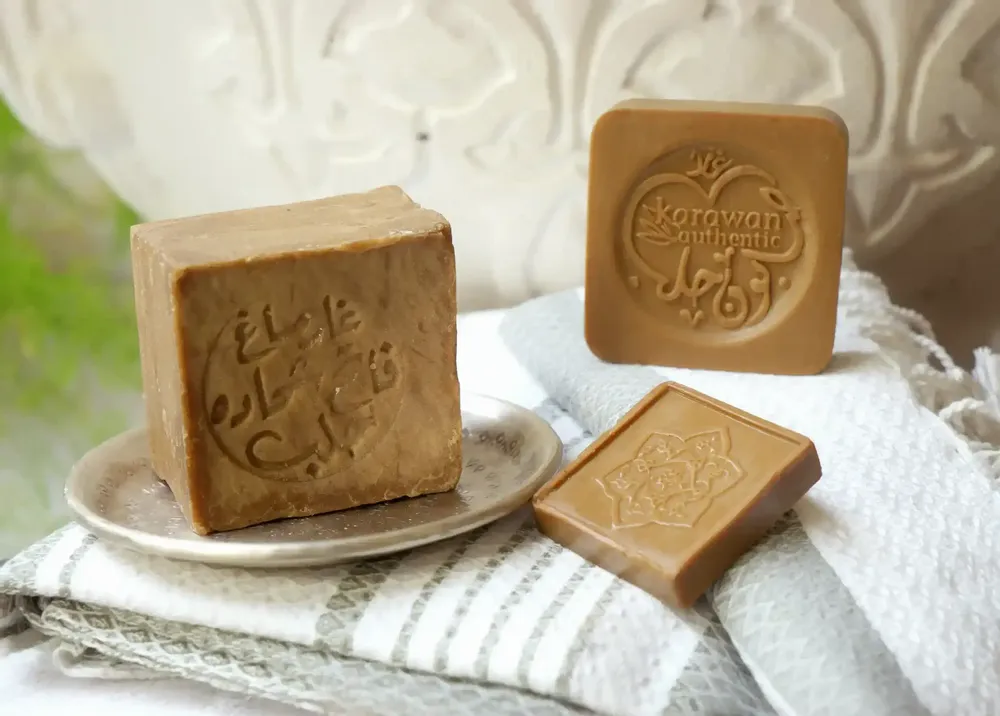 Soaps - ALEPPO QUALITY SOAP - 80% OLIVE OIL AND 20% BAY OIL - KARAWAN AUTHENTIC