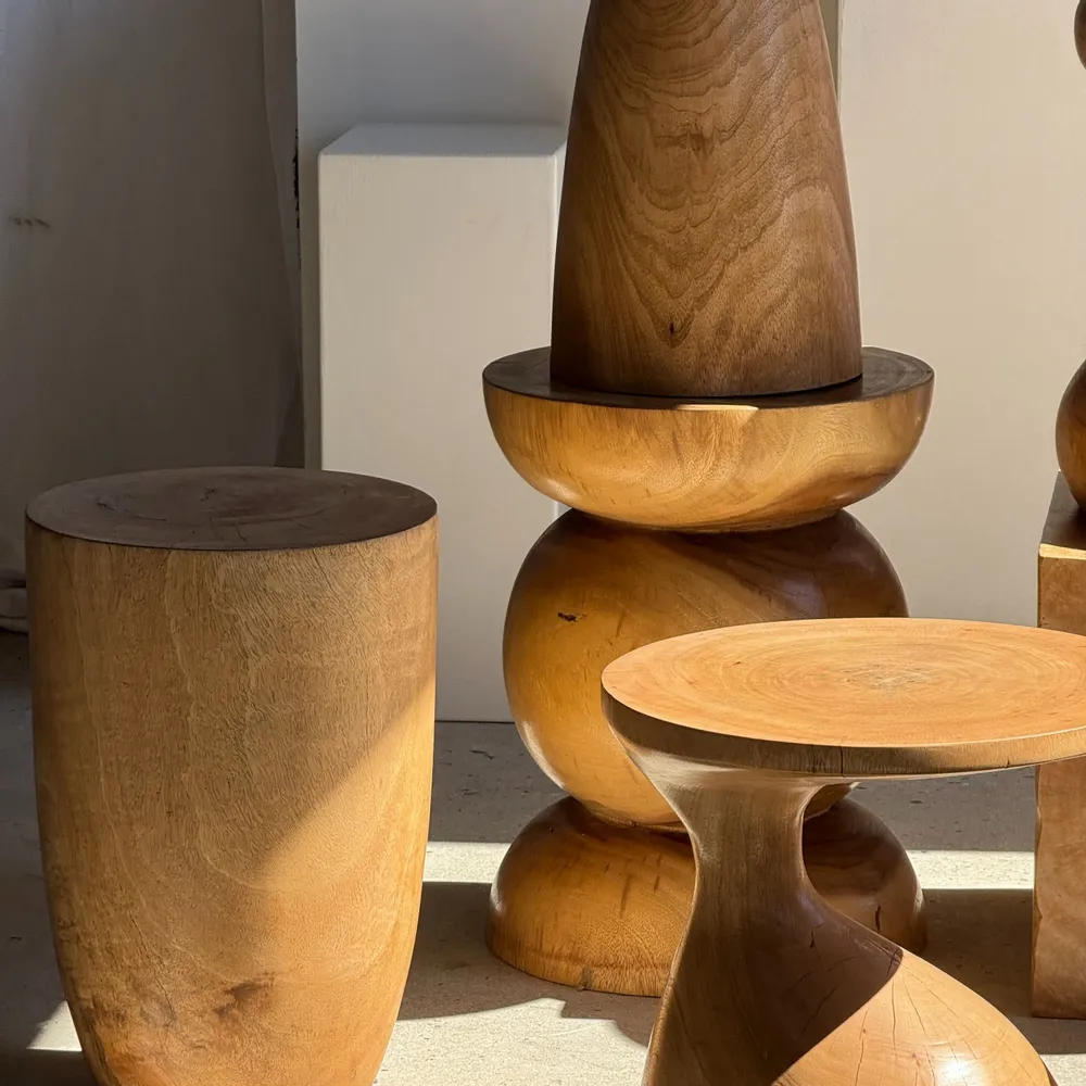 Coffee tables - Stool, side table, end table in solid suar spheres H50 D - OFFICE OBJETS