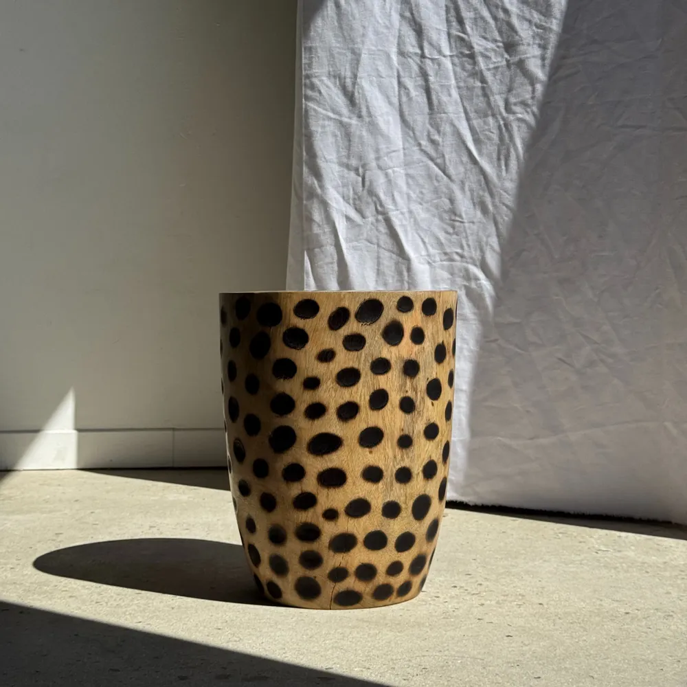 Coffee tables - Solid mango wood stool, side table, end table - OFFICE OBJETS