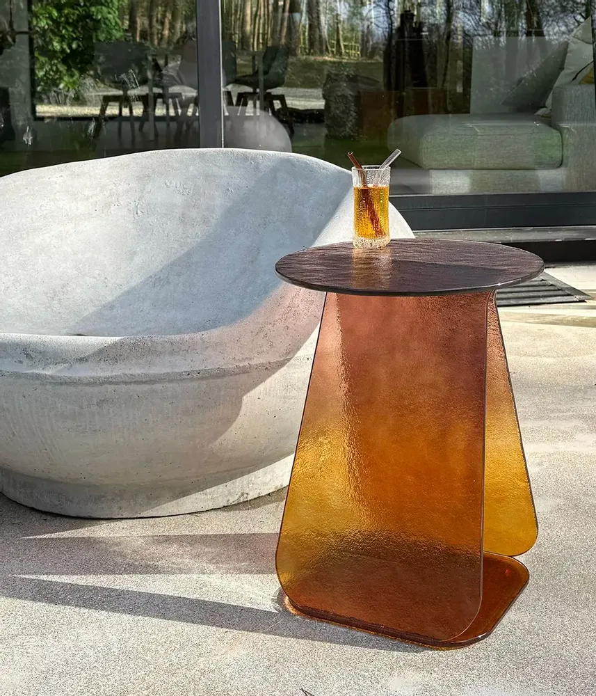 Decorative objects - YOUMY round glass table - MADEMOISELLE JO