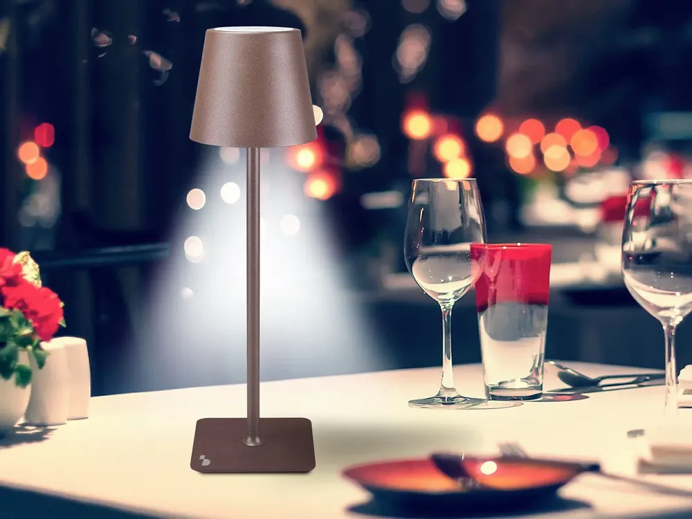 Lampes à poser - BEPER P201UTP120 2in1 Wireless Desk Lamp, Touch Desk Lamp, 1.5W, Adaptateur de bouteille inclus, Corten - BEPER SRL