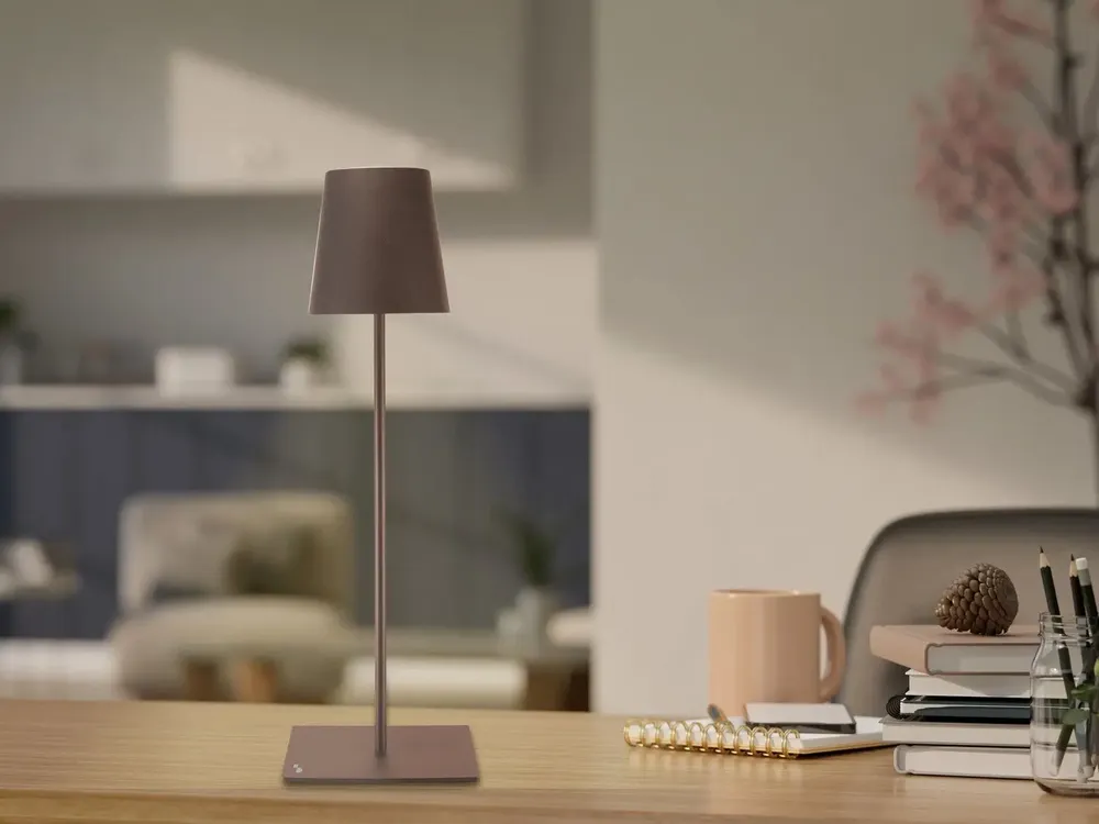 Lampes à poser - BEPER P201UTP405 XL lampadaire réglable en hauteur, câble USB type-C lampe rechargeable, 3 nuances de lumière - BEPER SRL