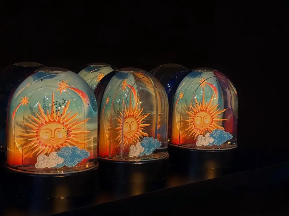 Outdoor decorative accessories - Jo Lemon glitter ball - LES RITOURNAILES