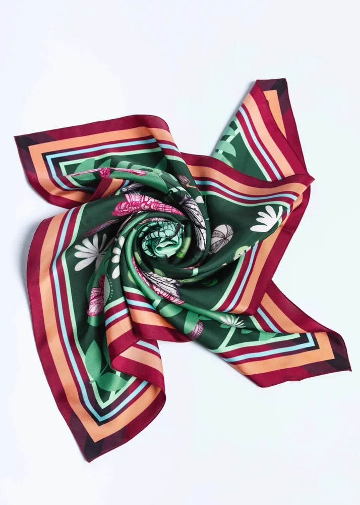 Foulards et écharpes - Foulard Pur soie, Carré de soie 67, Création et impression françaises - KOUNTHEA RETH