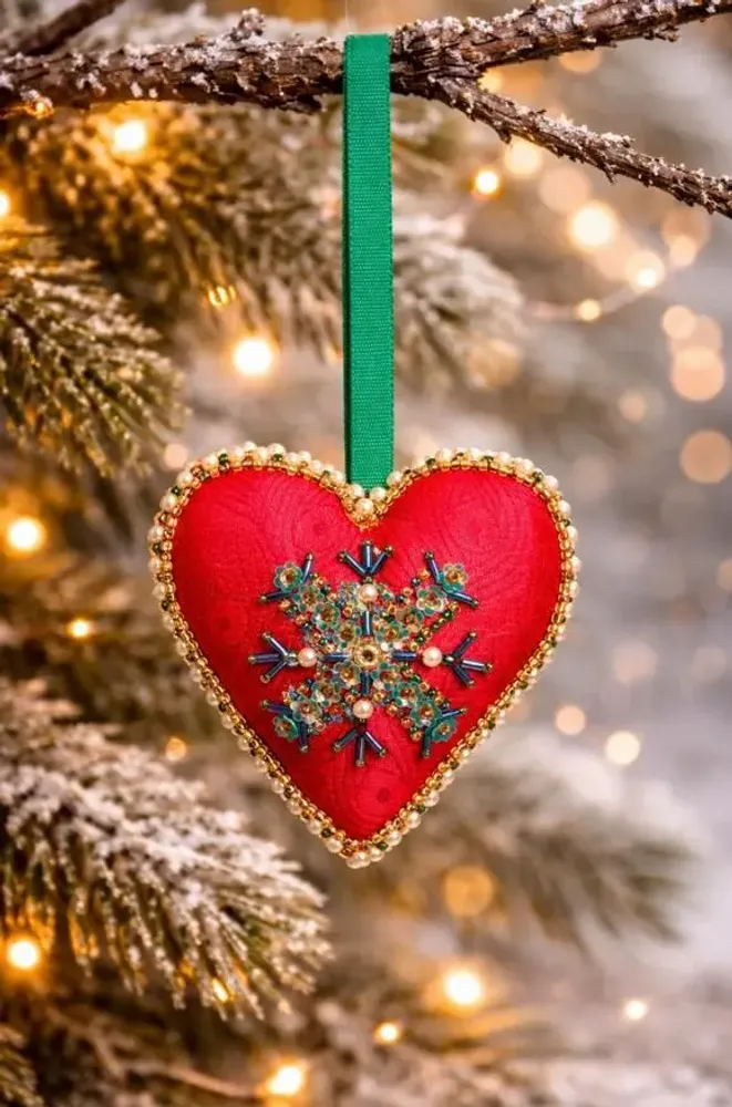 Guirlandes et boules de Noël - Décoration en forme de cœur en forme de cœur fabriquée à partir de sar - I WAS A SARI