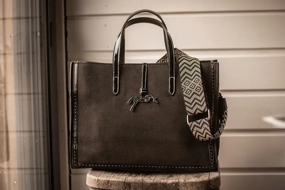 Bags and totes - Romane bag - Black - PENELOPE