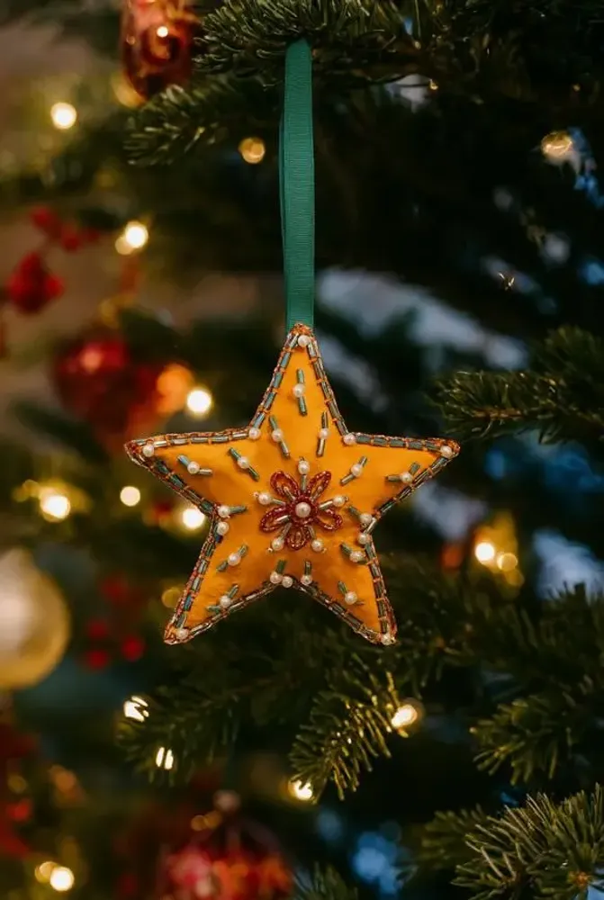Guirlandes et boules de Noël - Jolie décoration en forme d'étoile fabriquée artisanalement - I WAS A SARI