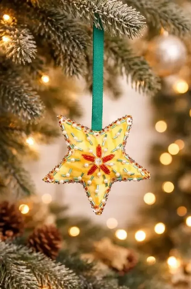 Guirlandes et boules de Noël - Jolie décoration en forme d'étoile fabriquée artisanalement - I WAS A SARI