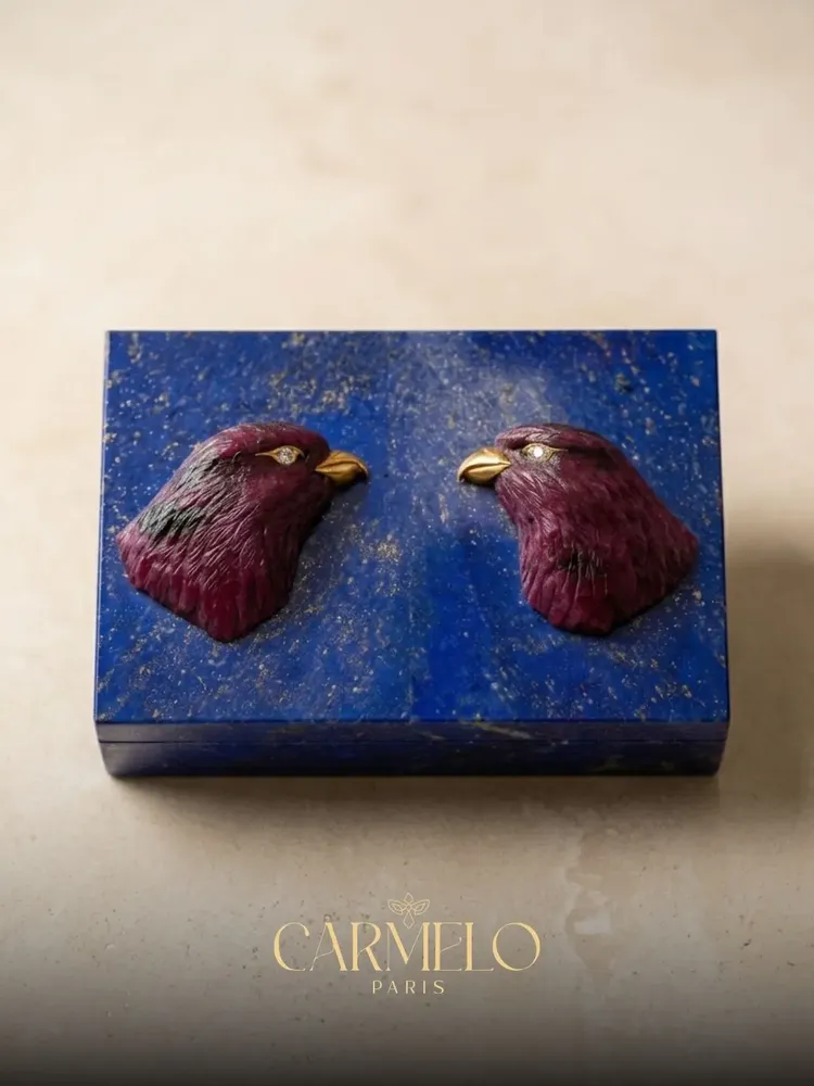 Unique pieces - Lapiz Lazuli Falcon Sculptural Box - CARMELO PARIS