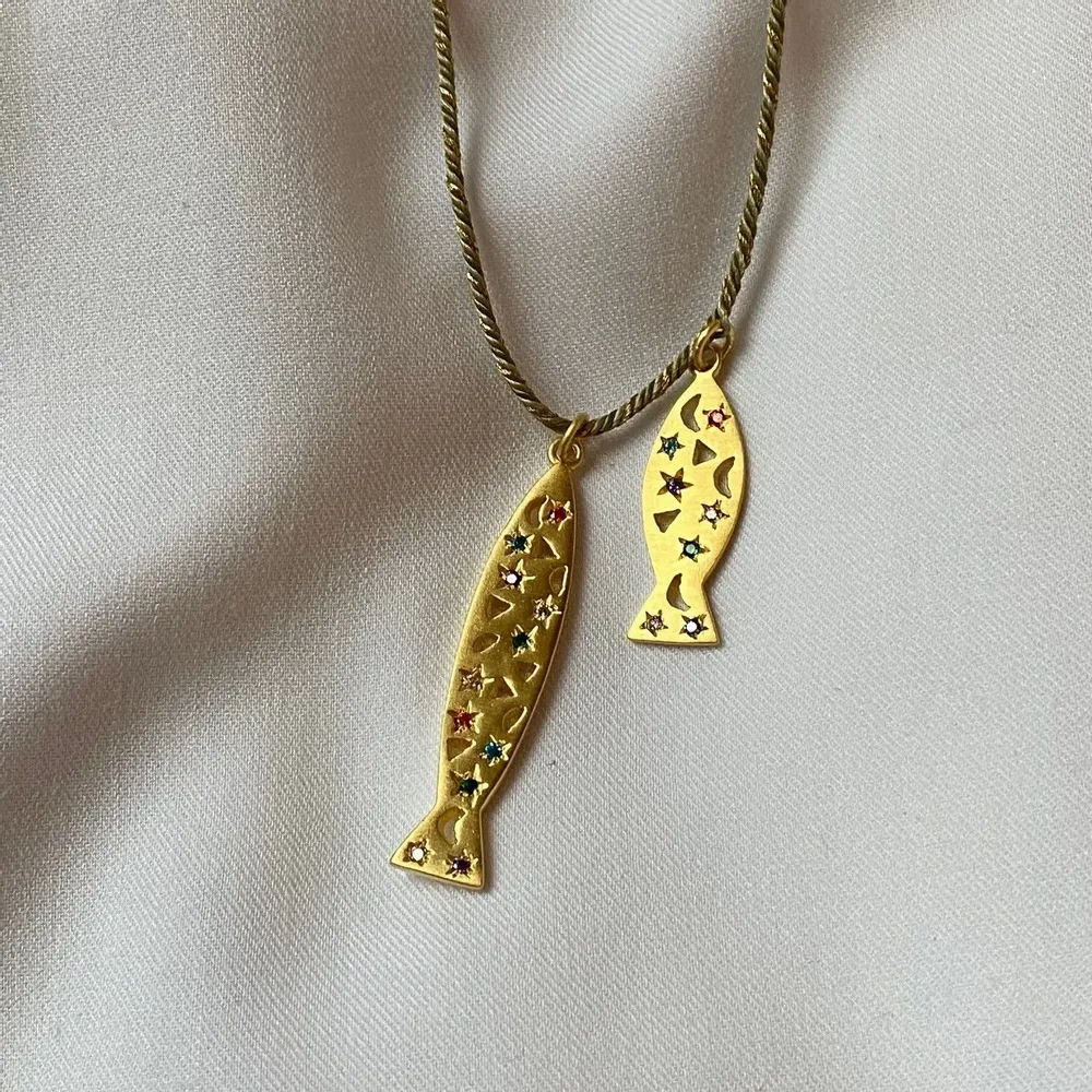 Jewelry - Gold plated Duo fish necklace - Goa - SOPHIE DESCHAMPS BIJOUX