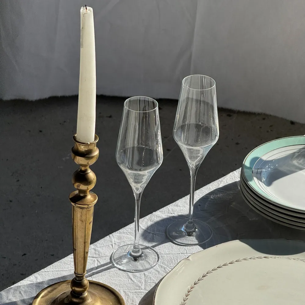 Candlesticks and candle holders - Large gold brass candle holder classic shape H17 D13.5 - OFFICE OBJETS