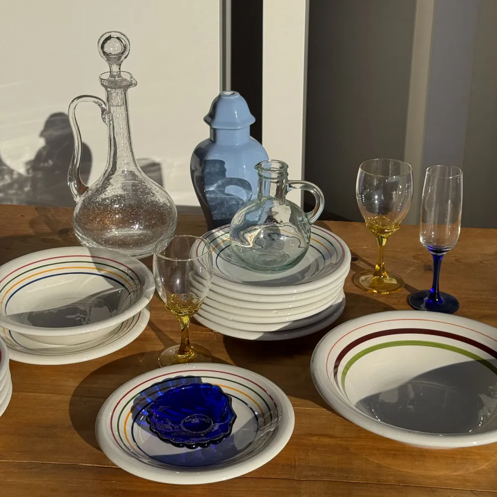 Platter and bowls - Small white Italy earthenware salad bowl with brown green orange borde - OFFICE OBJETS