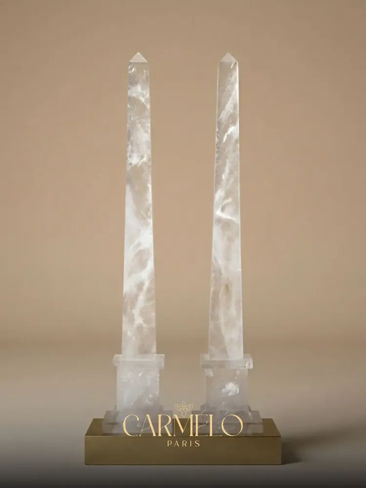 Objets de décoration - Sculptures de la tour de l'obélisque en cristal de roche - CARMELO PARIS