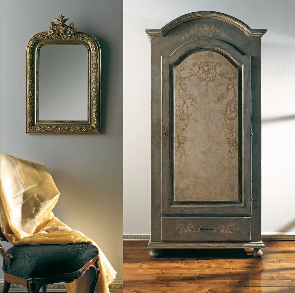 Wardrobe - Hand Decorated cupboard - INTERIORS ITALIA