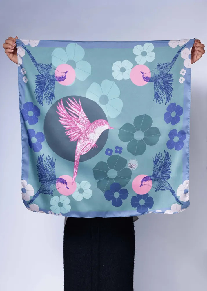 Foulards et écharpes - oiseau gorge rouge - KOUNTHEA RETH