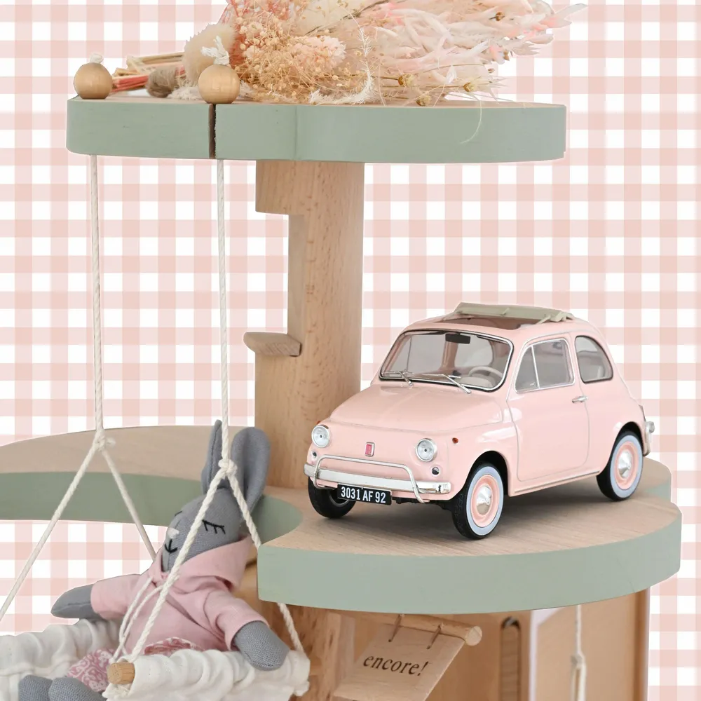 Cadeaux - Fiat 500 L 1968 Rose cadeau de naissance 1/18 - NOREV