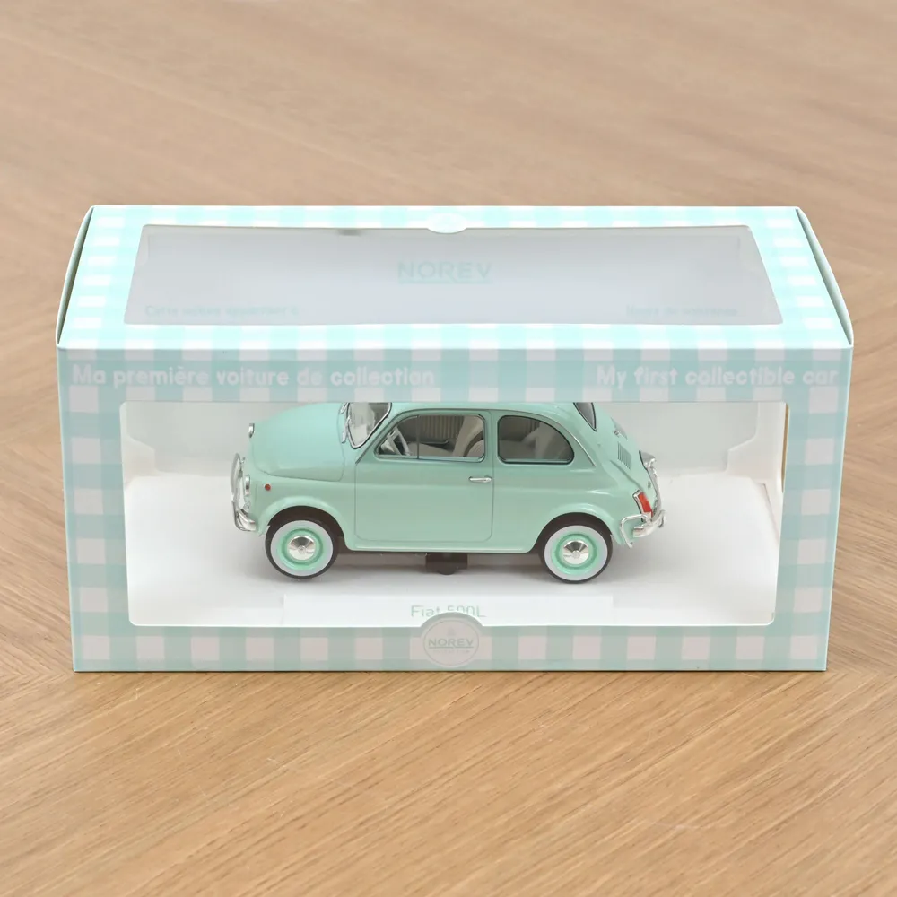 Cadeaux - Fiat 500 L 1968 Bleu Pastel cadeau de naissance 1/18 - NOREV
