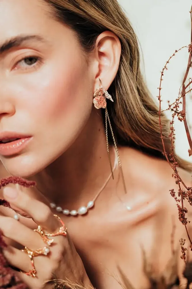 Bijoux - Boucles d'oreilles à Motif de Carnation - CÂPÂ JEWERLY