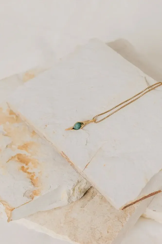 Jewelry - Coccon Emerald Pendant Necklace - CÂPÂ JEWERLY