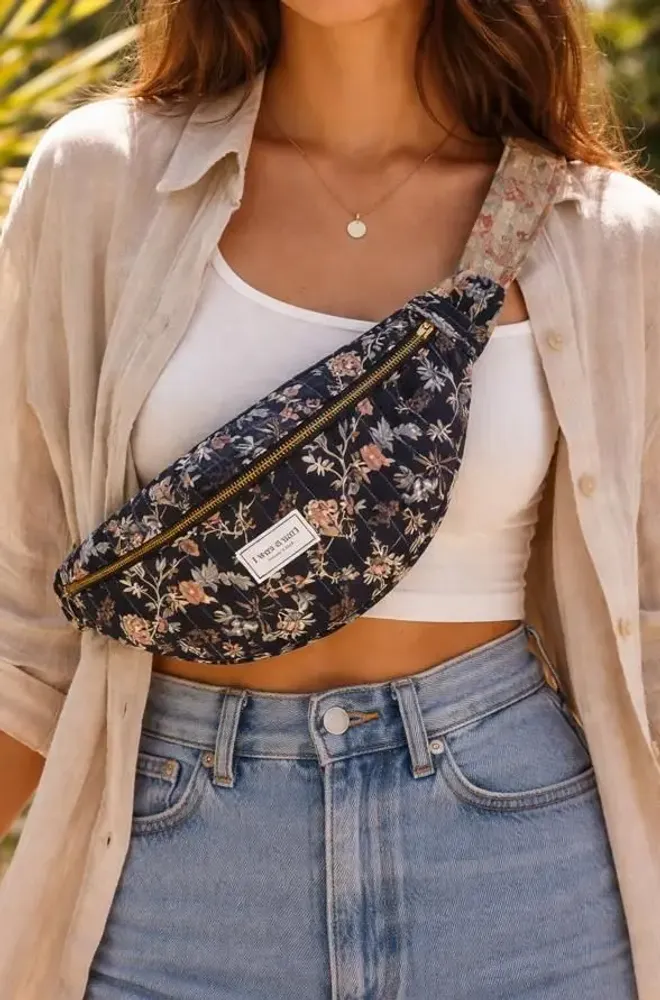 Bags and totes - Quilted shoulder bag made from upcycled saris - I WAS A SARI