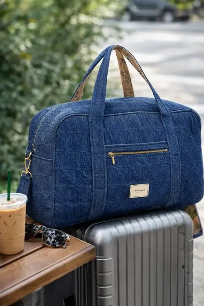 Sacs et cabas - Sac matelassé fabriqué à la main à partir de saris d'occasion - I WAS A SARI