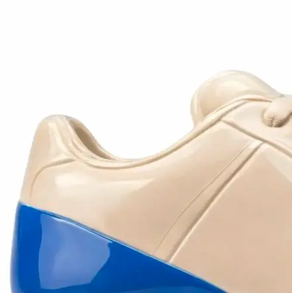 Vases - Vase Sneaker - UPSIDE STORIES