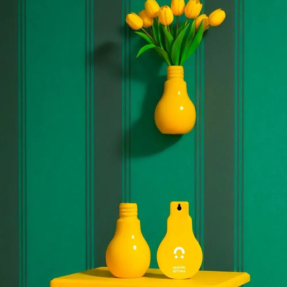 Vases - Vase Ampoule - UPSIDE STORIES