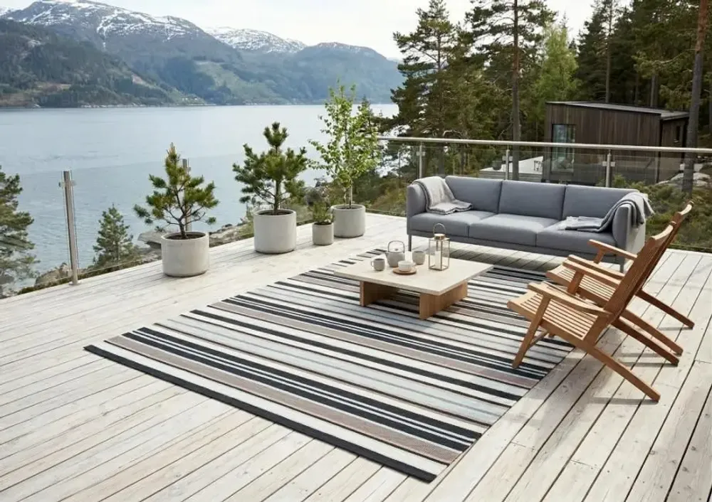 Contemporary carpets - Hand woven Polyester rug, Streak - Black/white - NUZRAT CARPET EMPORIOUM