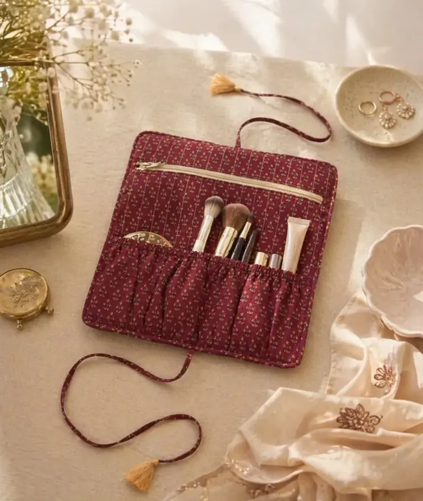 Bags and totes - Upcycled sari make-up pouch - I WAS A SARI