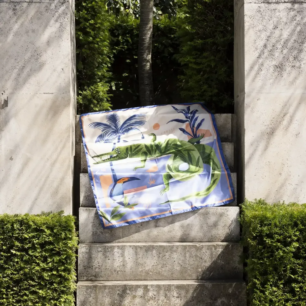 Foulards et écharpes - Crocodile go to sleep Silk Scarf | 90x90 cm - ELCIELA