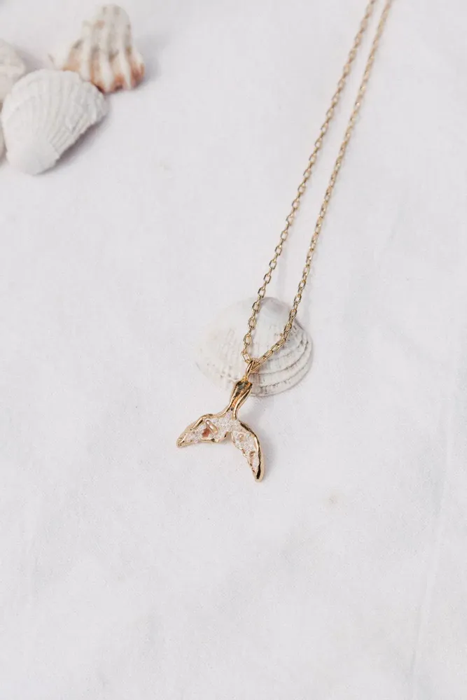 Jewelry - Whale -Tail Pendant Necklace - CÂPÂ JEWELRY