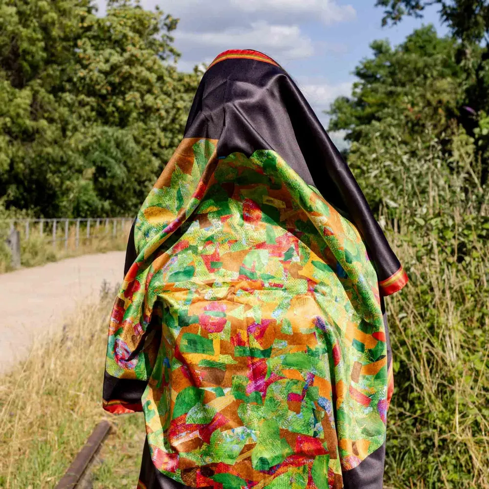 Foulards et écharpes - Le village Foulard en soie | 90x90 cm - ELCIELA