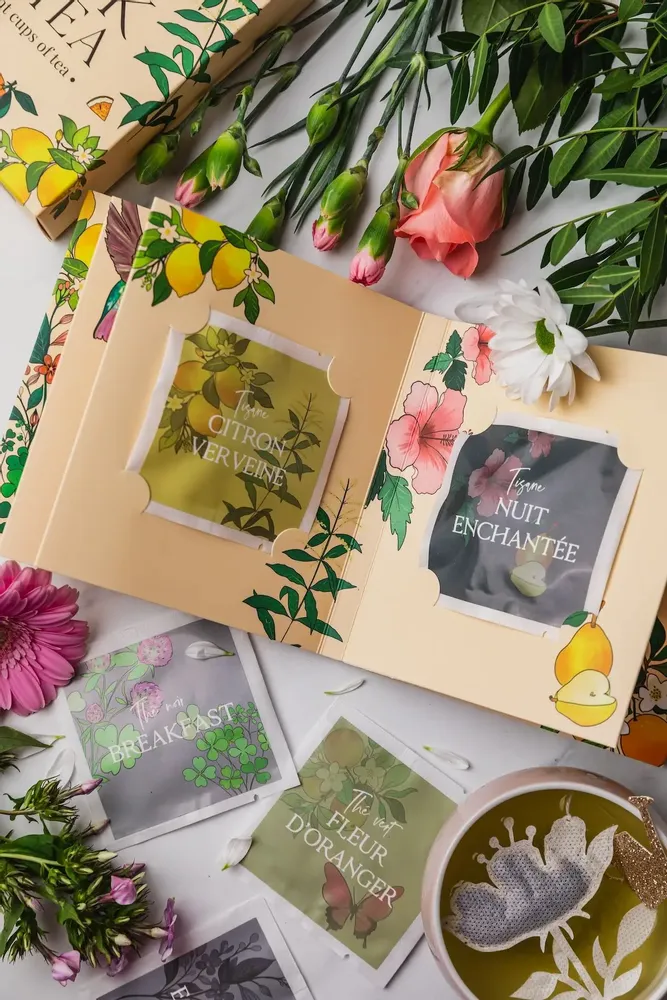 Café et thé - Coffret Le livre du thé - 7 sachets de thé journaliers - TEA HERITAGE