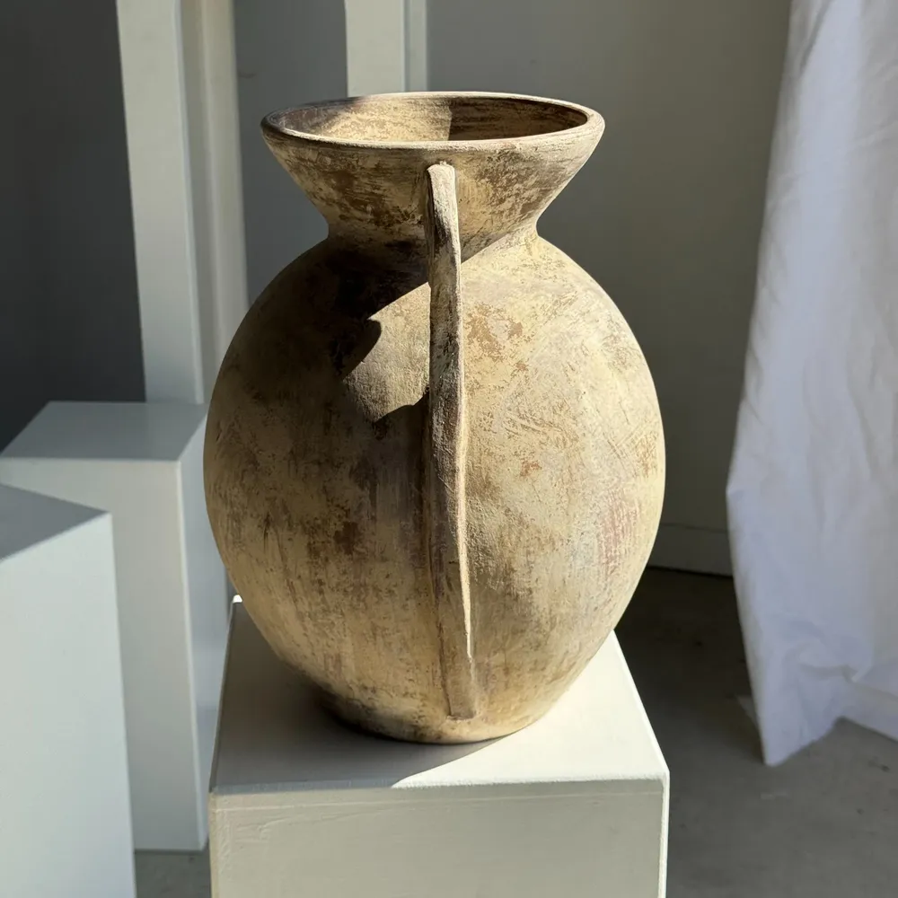 Decorative objects - Large cream vase with double spiral handles in antique style in terrac - OFFICE OBJETS