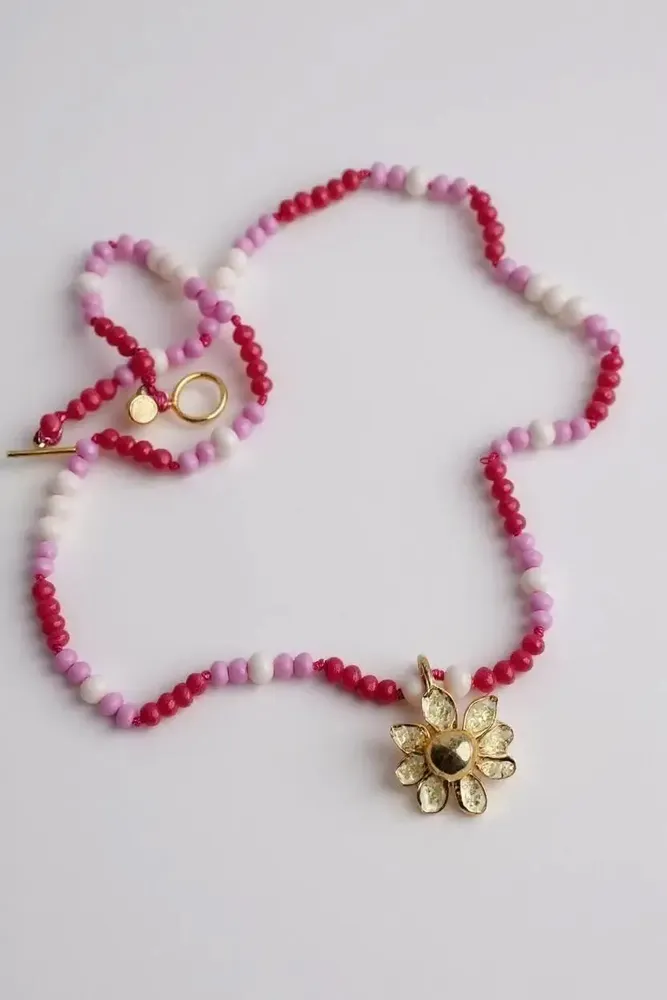Jewelry - Daisy Flower Beaded Necklace - CÂPÂ JEWELRY
