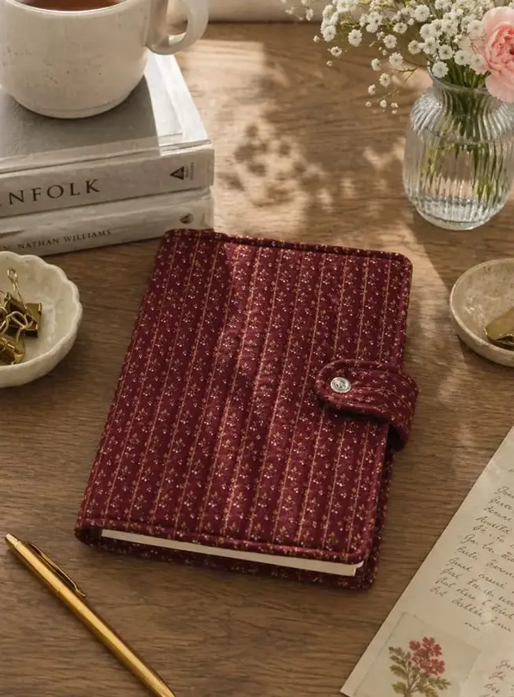 Homewear - Quilted A5 notebook cover made from upcycled saris - I WAS A SARI