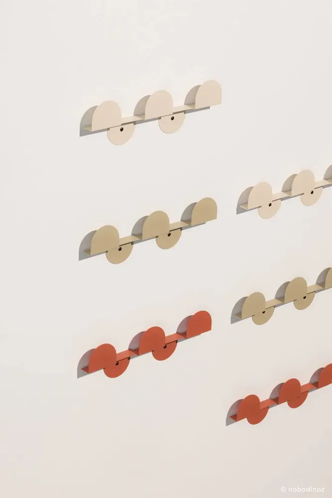 Shelves - Lacquered steel wall coat rack - NOBODINOZ