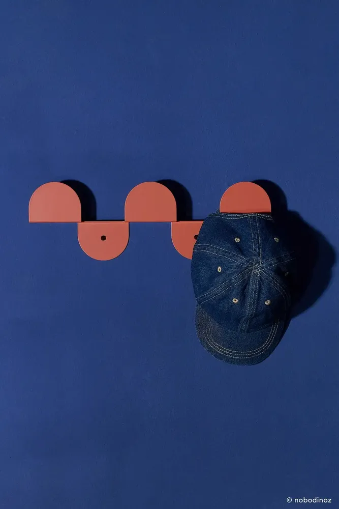 Etagères - Porte-manteaux en acier laqué - NOBODINOZ