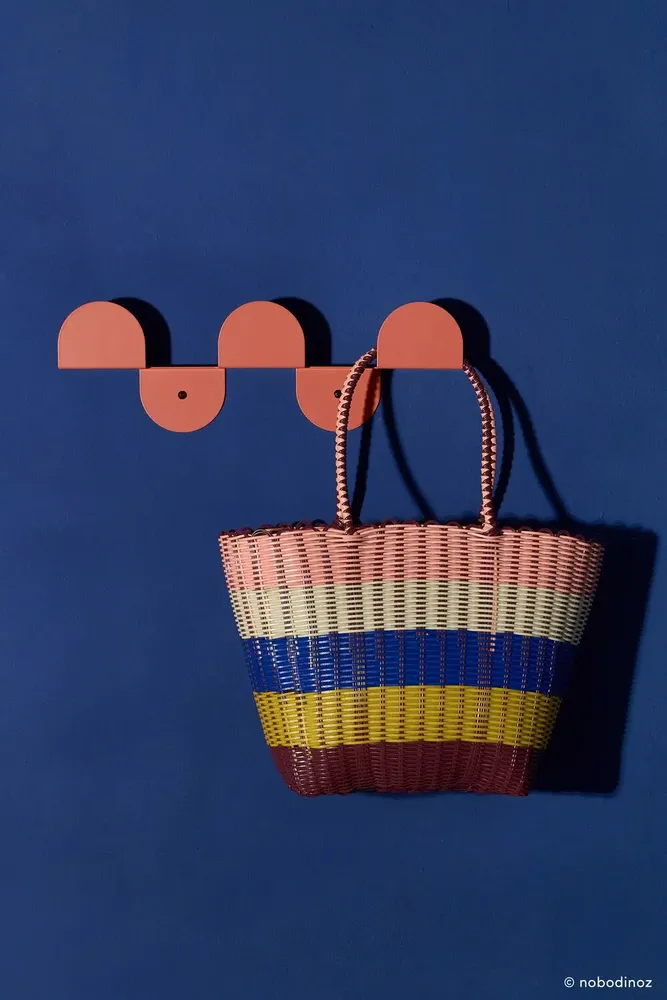 Etagères - Porte-manteaux en acier laqué - NOBODINOZ