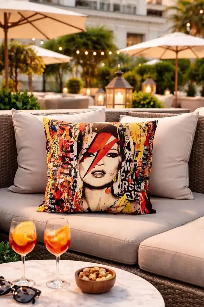 Tissus pour extérieurs - Housse de coussin d'exterieur Kate 45 x 45 - Design by Anne Mondy - ARTDECORIS